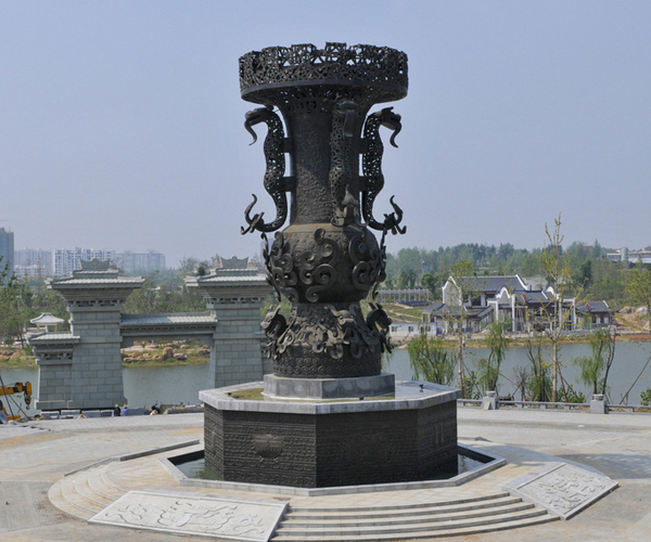 市中盛世同慶鍛銅雕塑