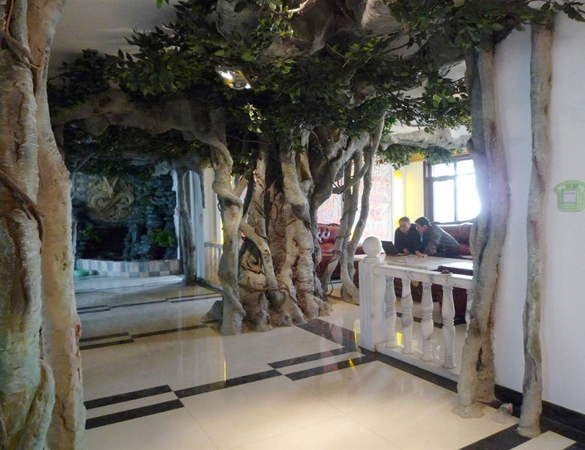 新城室內仿真樹