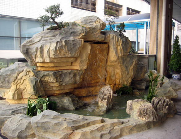 新城室內假山