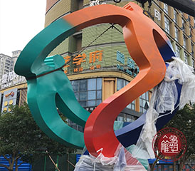 江陰不銹鋼山河人物雕塑照片