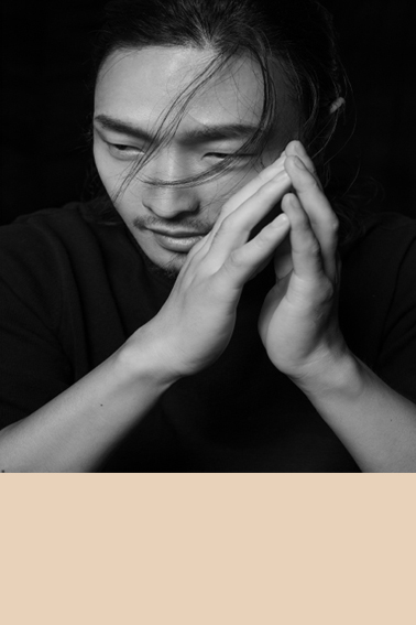 高浮雕和淺浮雕在色彩上有什么差異？