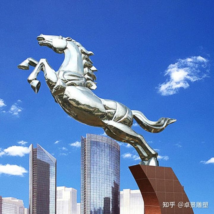 新城不銹鋼雕塑的制作成本如何計算？