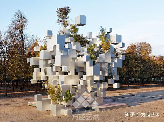 玻璃鋼雕塑制作中如何避免開裂？